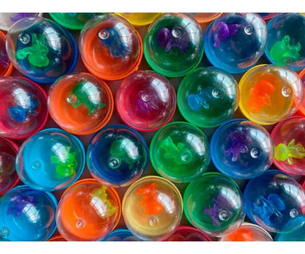 300 Capsulas 2 Pulgadas Alien Mix Surtido Vending