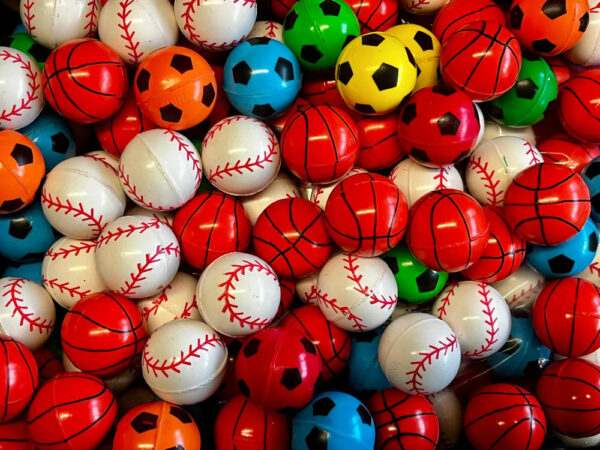200 Pelotas Botonas Locas Deportes Vending 32mm O1”